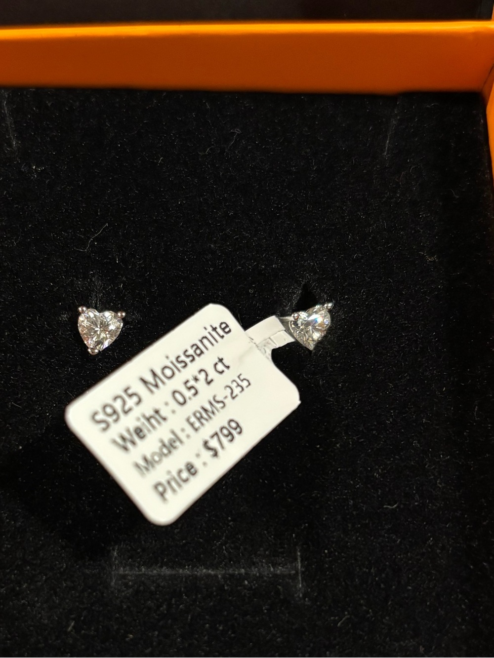 MOISSANITE 2 ct STERLING SILVER 925 HEART SGAPED STUD EARRINGS NWT CARDS ETC BOX